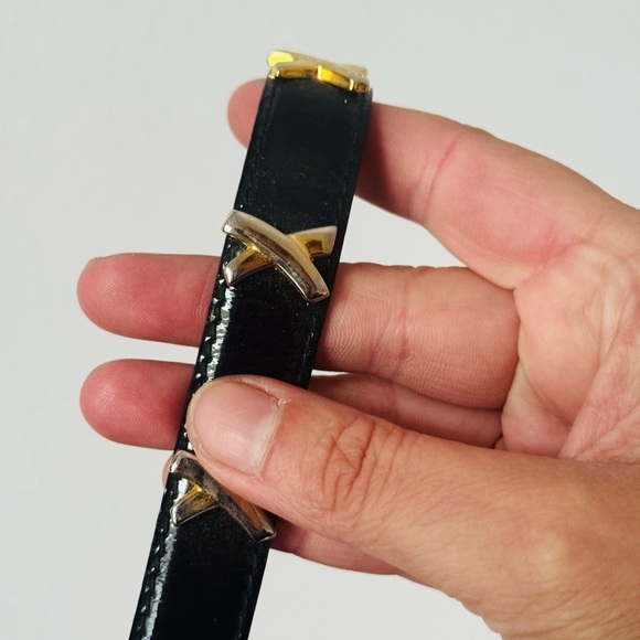 Vintage Paloma Picasso Signature Black Patent Leather Belt with X Gold Accents - Picture 4 of 9
